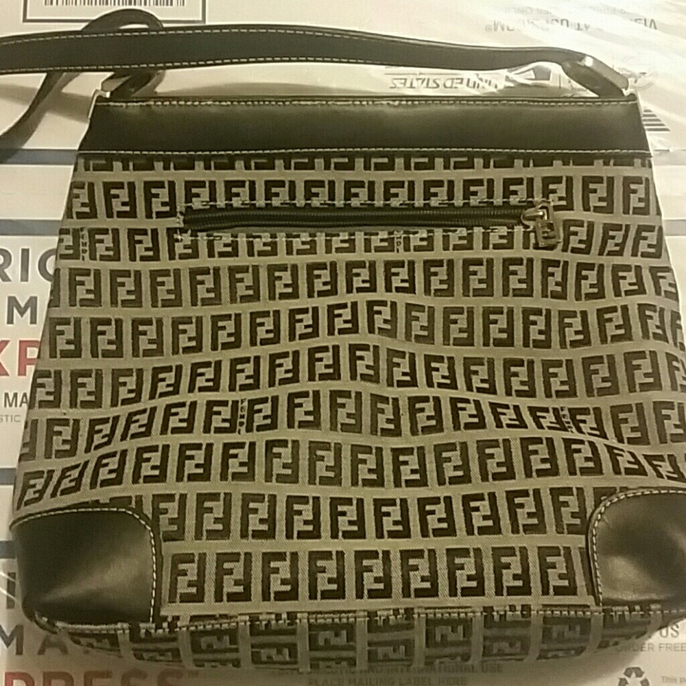 Fendi shoulder handbag
